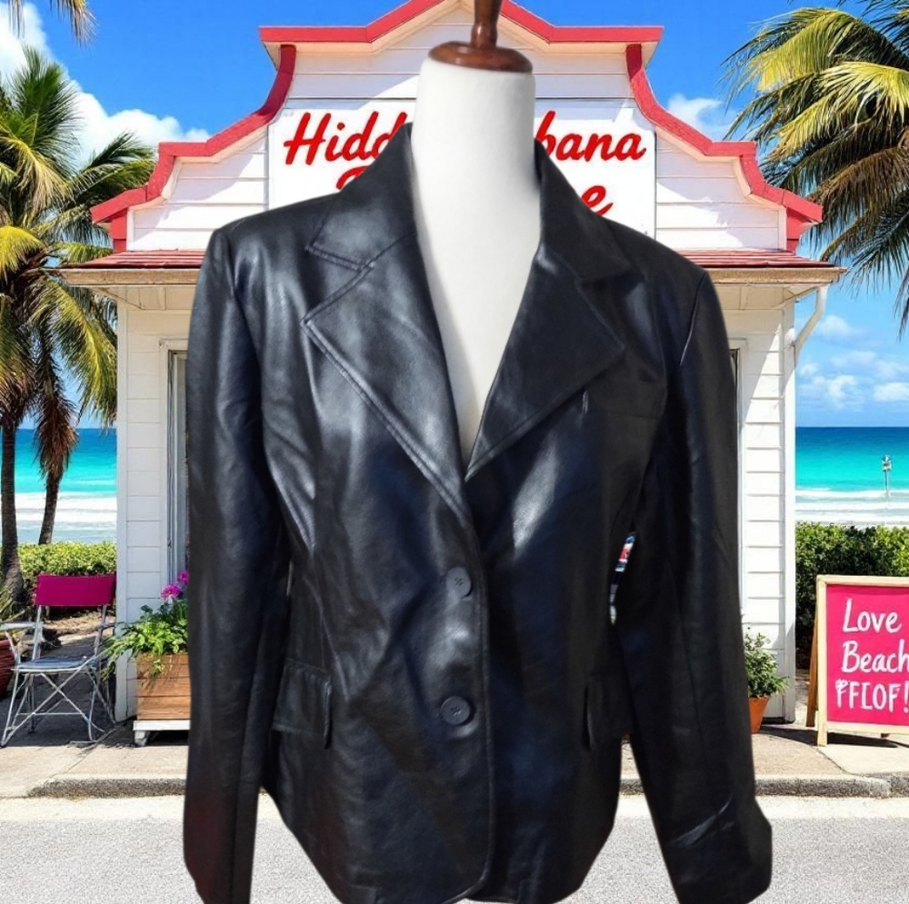 RVT Black Vegan Leather Women's Jacket Sz L NWT